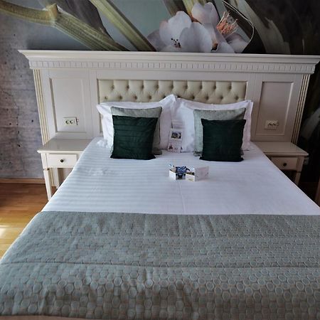 Park Luxury Rooms Predeál Kültér fotó